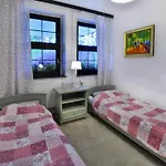 Villa Comfortable With Fireplace, Garden Pollnow
