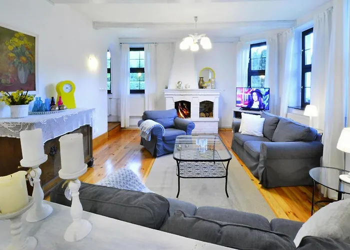 Comfortable With Fireplace, Garden * Pollnow