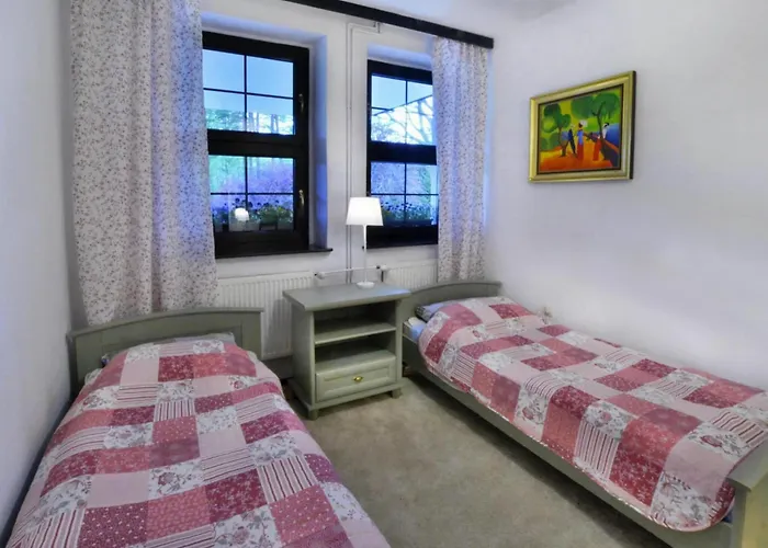 Villa Comfortable With Fireplace, Garden Pollnow